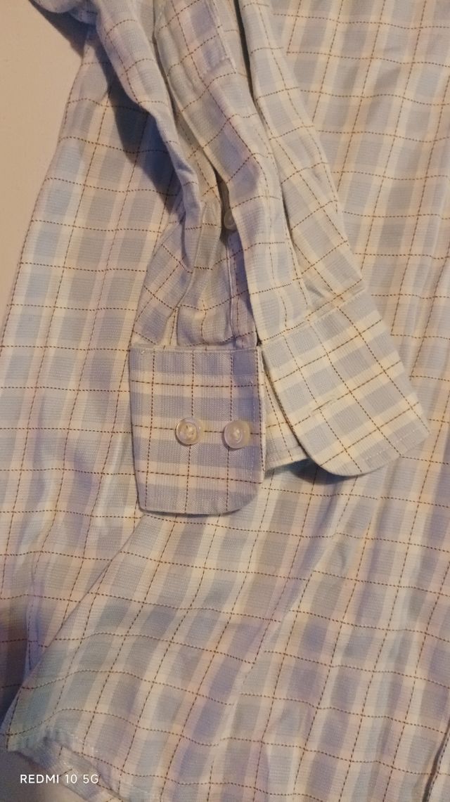 Camisa Cortefiel Executive azul e branco