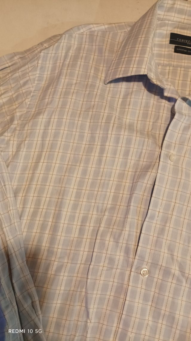 Camisa Cortefiel Executive azul e branco