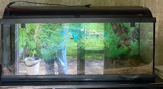 Acuario 120 litros  no funciona la luz de la tapa