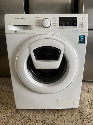 Lavadora Samsung EcoBubble Addwash