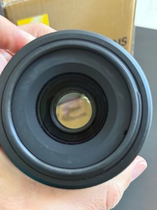 Objetivo Nikon. Nikkor DX AF-S 35mm 1:1.8 G