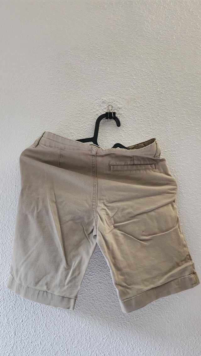 Short beige niño Old Navy 10/12 años