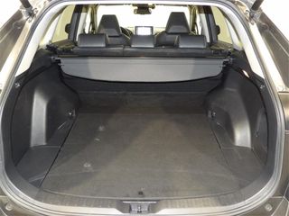 TOYOTA Rav4 2.5l 220H Advance Plus