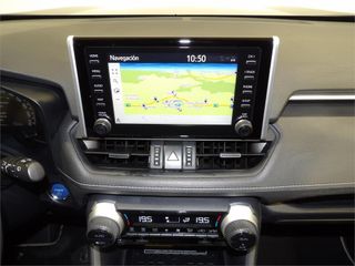 TOYOTA Rav4 2.5l 220H Advance Plus