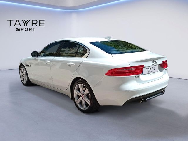 Jaguar XE 2.0I 177kW RWD Portfolio Auto