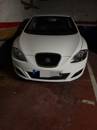 SEAT LEÓN 1.4 Gasolina 2010 – ¡Listo para conducir