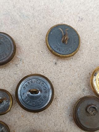 Botones militares guerra civil y posguerra