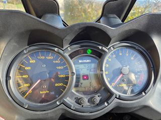 Suzuki V Strom 650 A2
