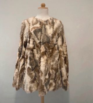 Abrigo de Piel Sintética Beige y Marrón