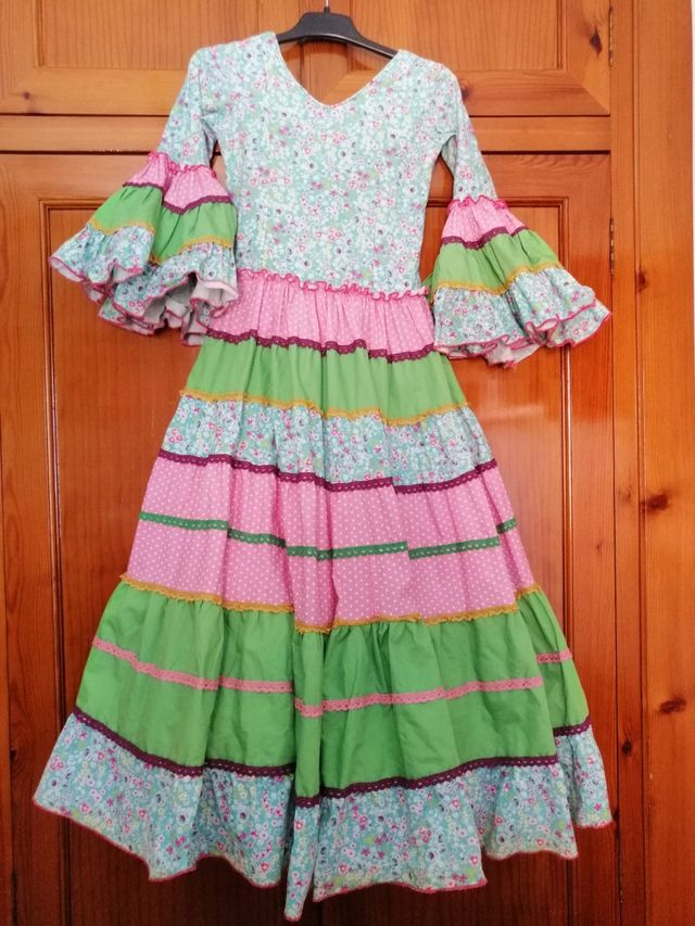 Traje flamenca niña, talla 8.