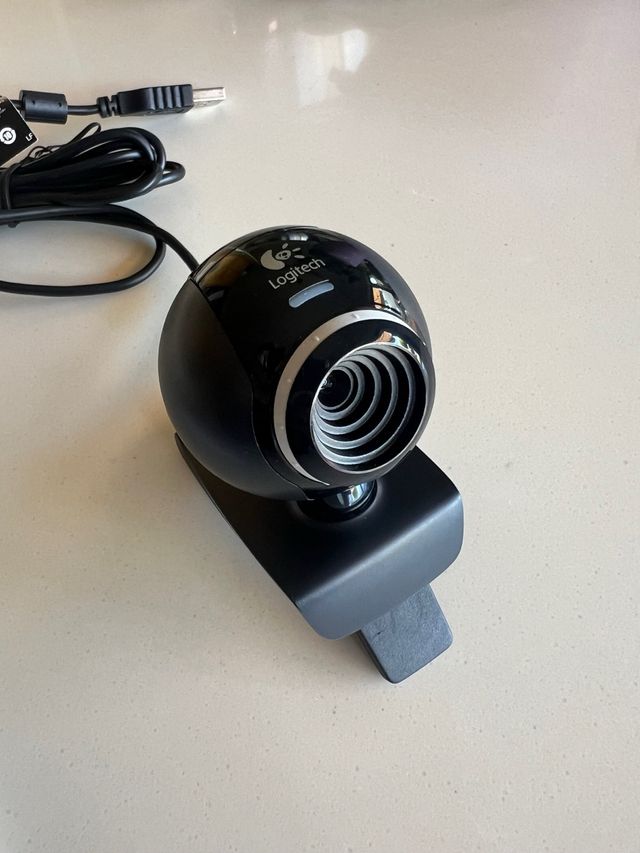 Logitech Cámara Web QuickCam E 3500