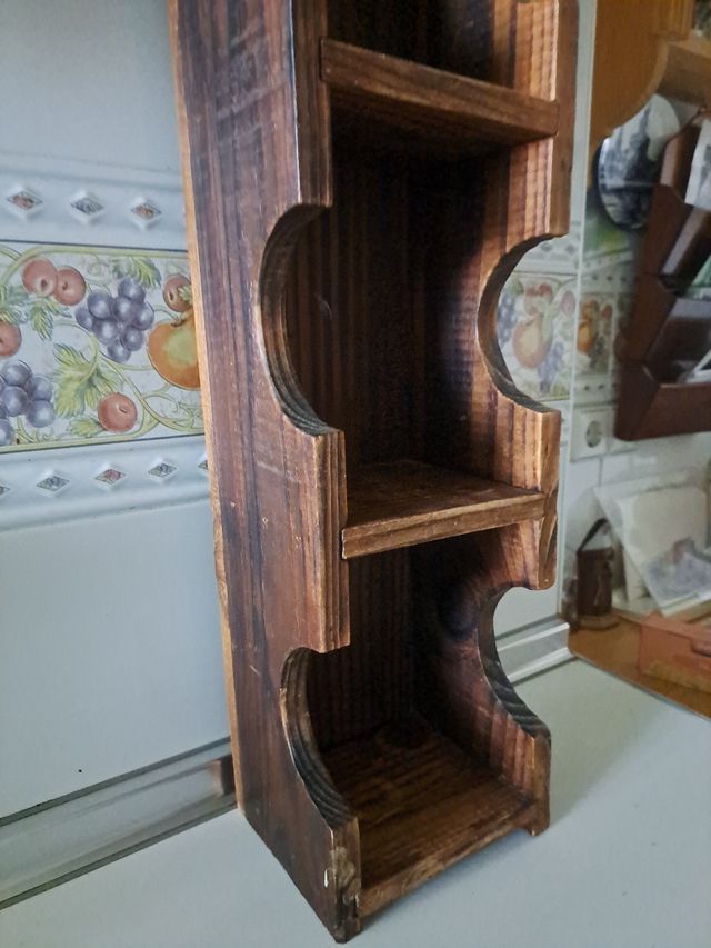 Repisa pared vintage estilo castellano