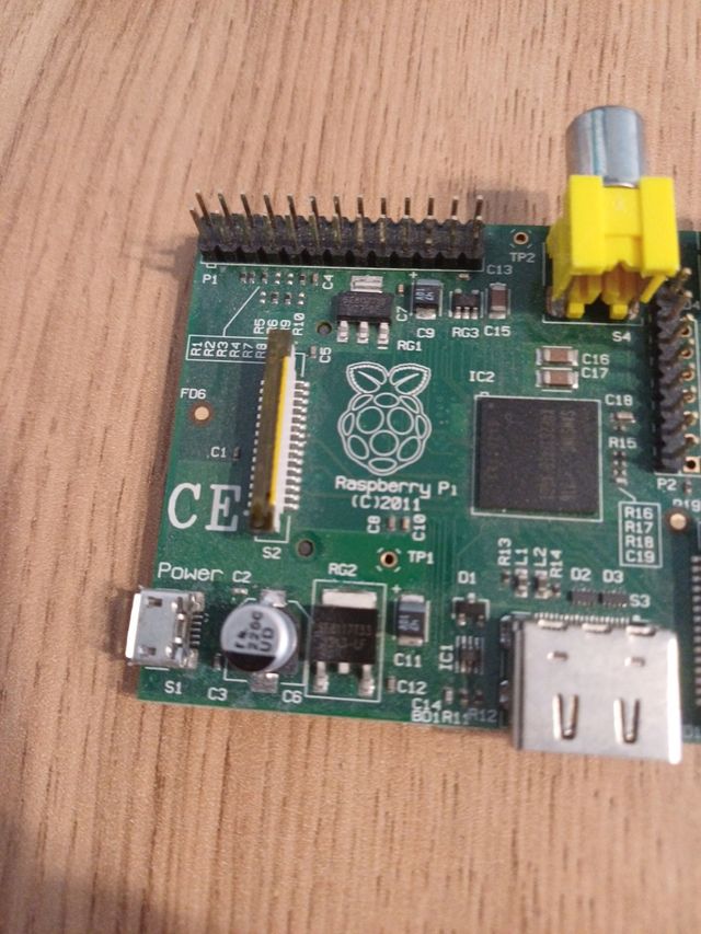 Raspberry Pi 1 (Modelo B). Primera hornada. 