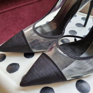 Tacones transparente Marca Zara