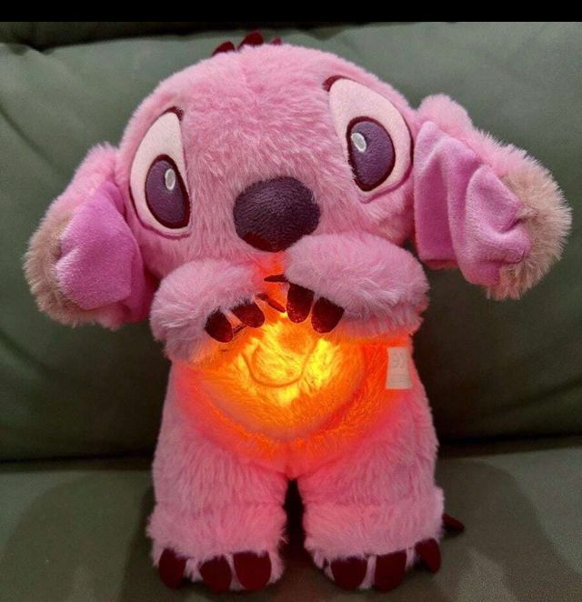 Peluche Stitch respira 