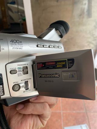 Panasonic NV-DS15 - Camara video 400x