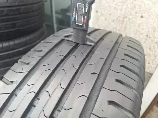 215 60 R17 96H Continental - 1 neumático +85%