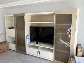 Libreria mueble mesa sillas aparador
