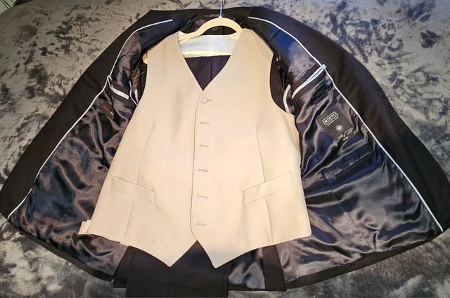 Traje Mirto azul marino talla 50-2