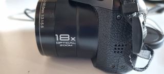 Cámara de fotos digital Fujifilm FinePix S2980