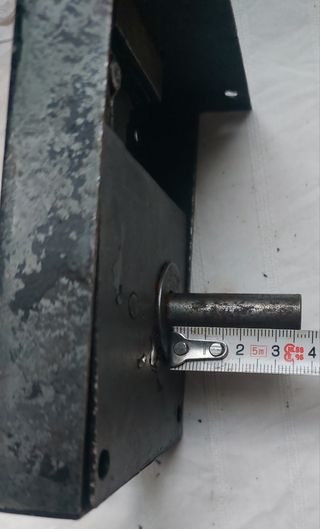 Cerradura antigua puerta entrada