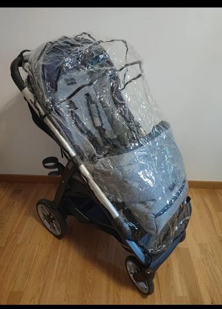 Inglesina Aptica: Cochecito bebé