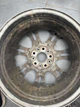 Llanta BMW 17" BBS - usada