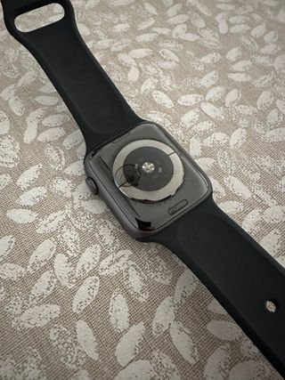 Apple Watch Series 4 - 44mm - Negra