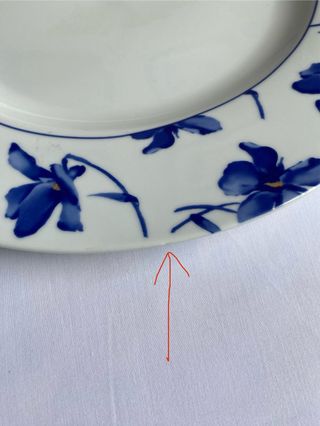 Plato grande de servicio de la marca Vista Alegre