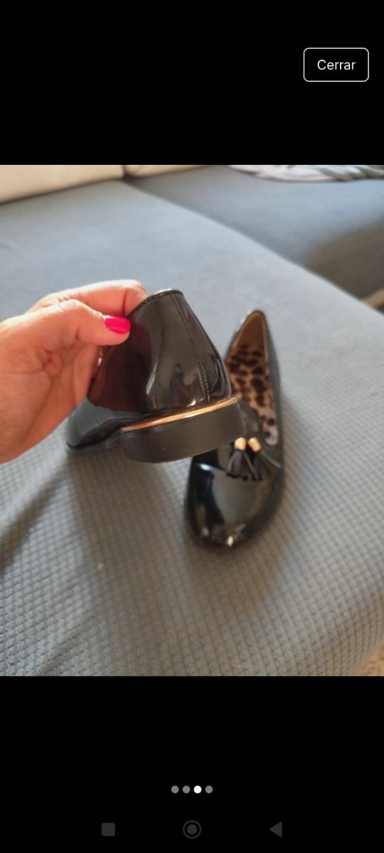 Mocasines negros con borlas