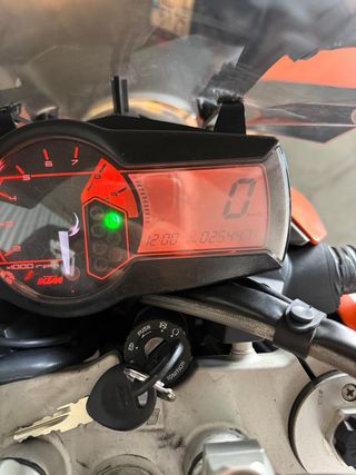 KTM DUKE 690