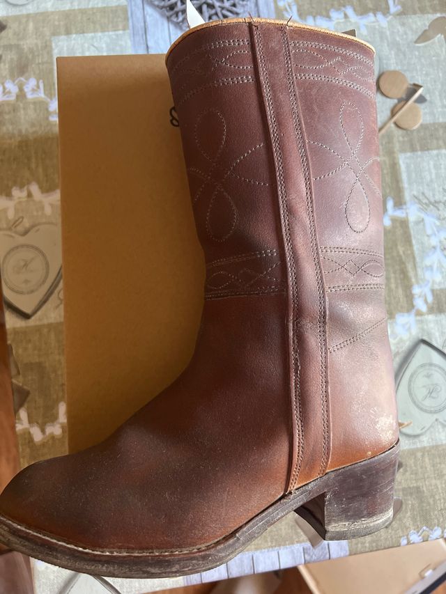 Botos de Valverde del Camino Talla 35