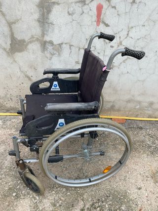 Sillas de ruedas usadas
