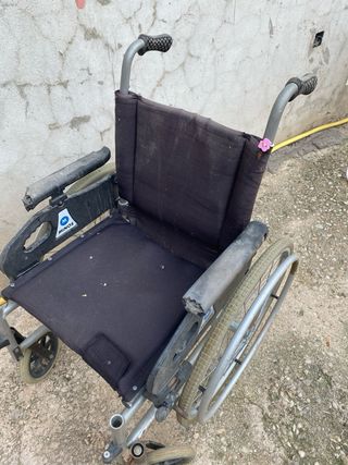 Sillas de ruedas usadas