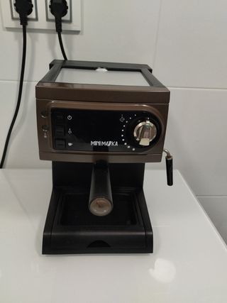 Cafetera express Minioka