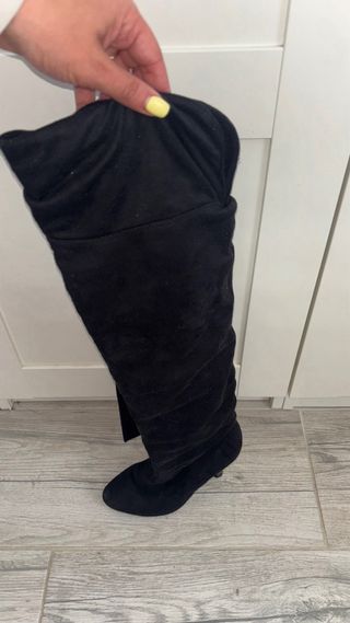 Botas altas negras tacón