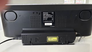 Equipo de música Panasonic SCHC30 Compacto y potente