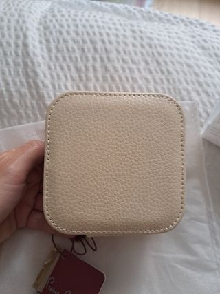 Joyero Pierre Cardin beige