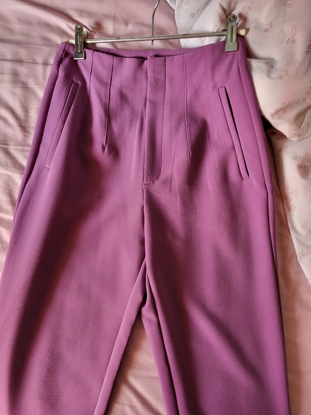 Pantalones pinzas stradivarius