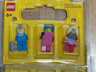 Lego minifigures