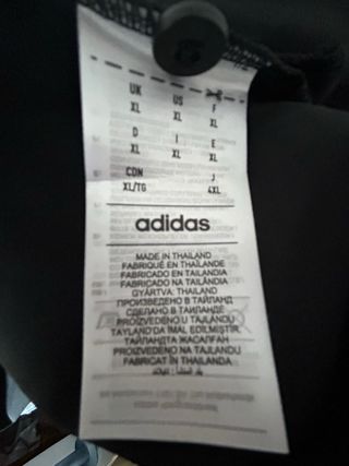 Camisa adidas negra M Tor Polo. Nueva