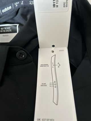 Camisa adidas negra M Tor Polo. Nueva