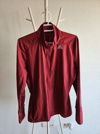 Chaqueta Adidas roja cortavientos