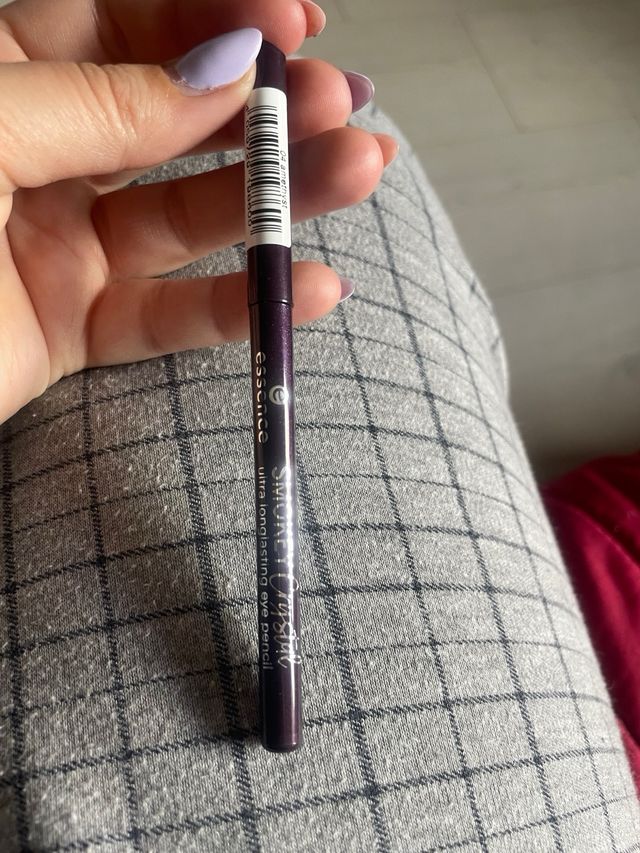 Lápis Olho Essence Smoky Cristal 04 Amethyst