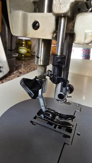 máquina de coser Alfa 1680