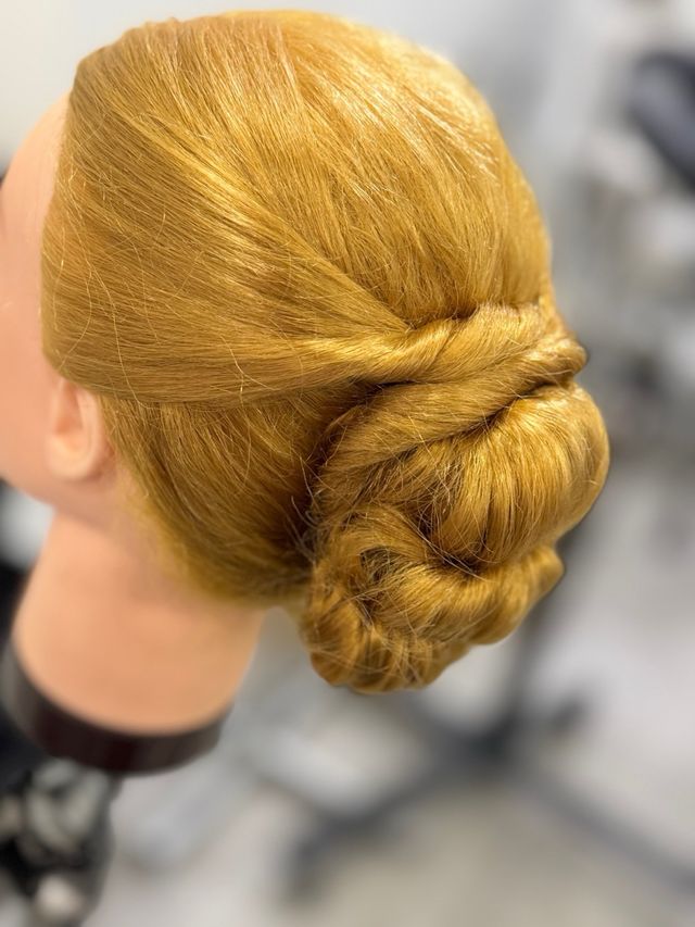 PEINADOS Y RECOGIDOS GRADUACIONES,Todo tipo fiesta