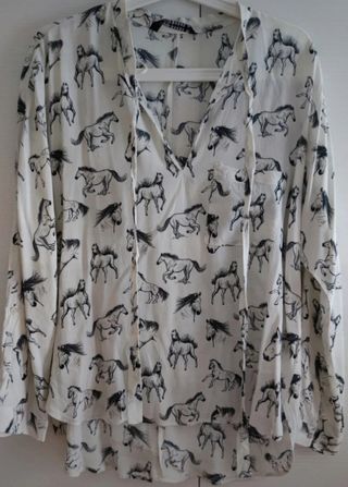 Blusa estampada talla M