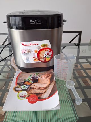 Panificadora Moulinex.