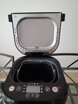 Panificadora Moulinex.