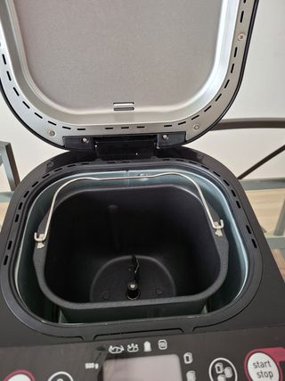 Panificadora Moulinex.